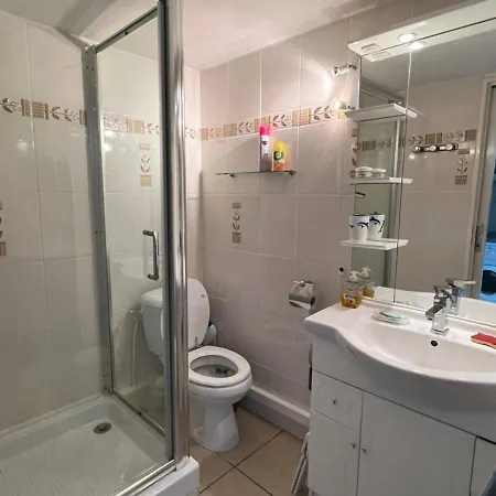 Climatisee, 4 Couchages, Face Au Marin, Proche Et Commerces - Fr-1-81-560 * Leucate
